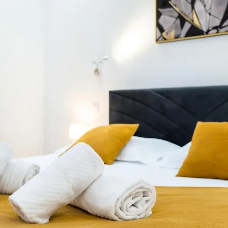 3-br In The Heart Of Downtown Apartment Cannes